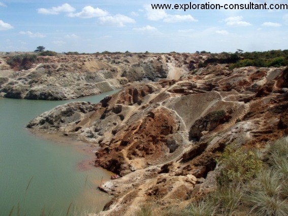 Katanga: Metorex Ruashi mine, a major open pit Cu-Co operation